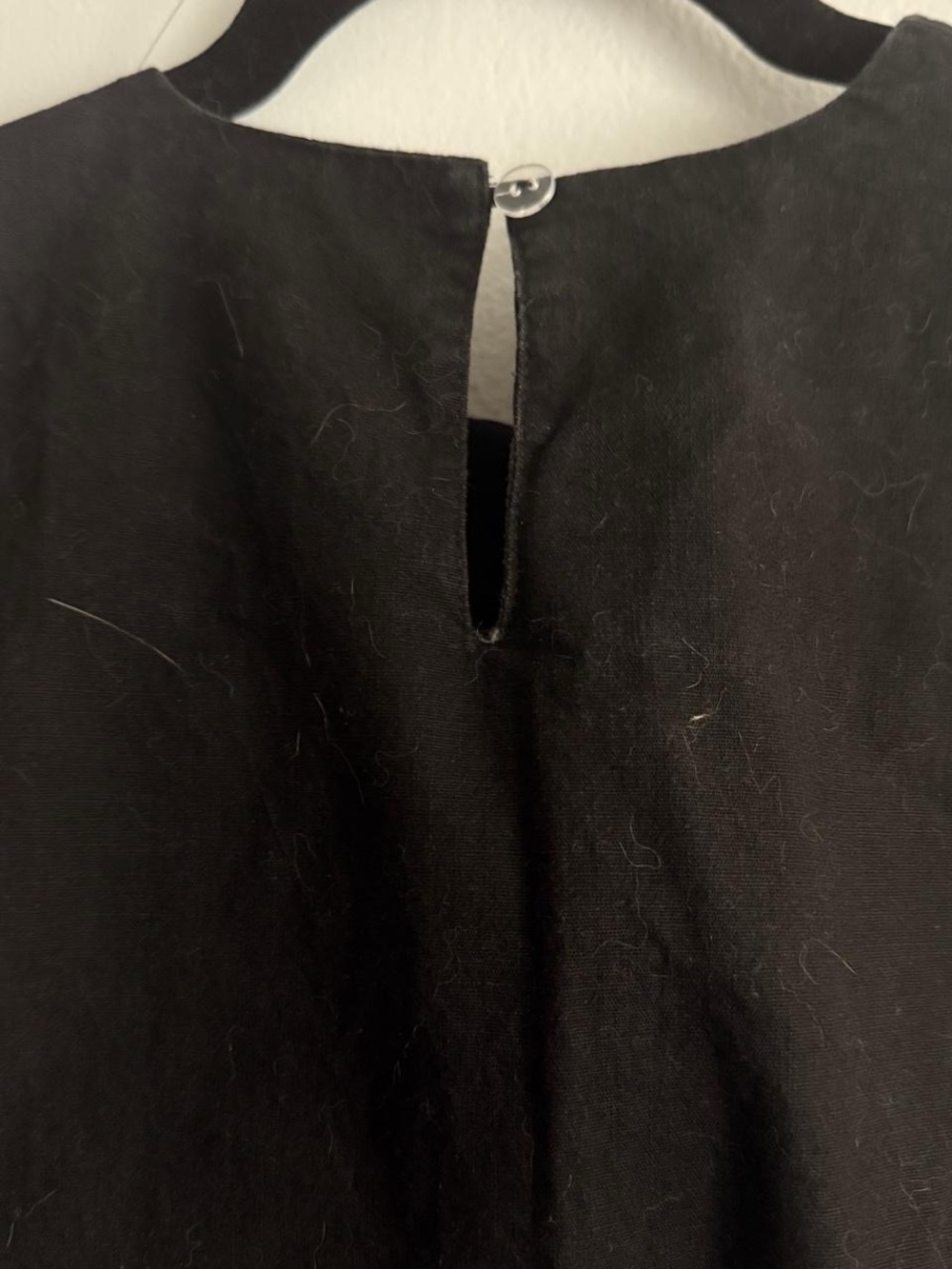 Black Linen Set - Picture 5 of 6